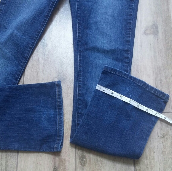 Guess Adrianna Fit Women's Bootcut Low Rise Sz 28 - Picture 6 of 8